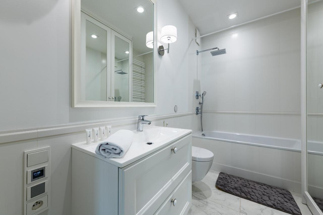 P&O Apartments Aleja Krakowska Warsaw Ngoại thất bức ảnh